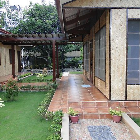 Susan'S Place Bed And Breakfast Puerto Princesa Exteriör bild