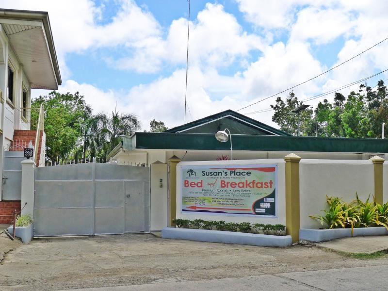 Susan'S Place Bed And Breakfast Puerto Princesa Exteriör bild